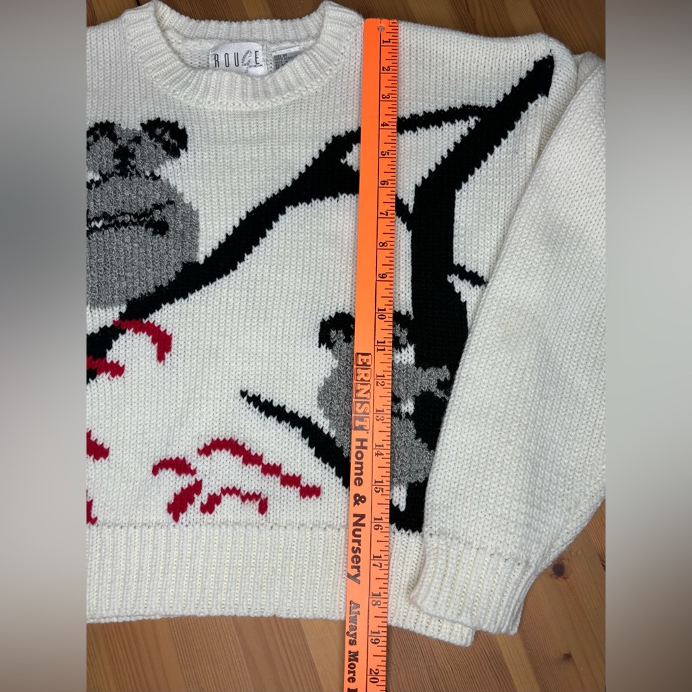 Koala Cropped Sweater - Picture 9 of 10